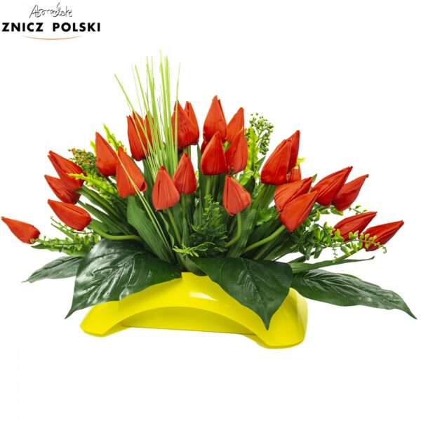 Wiosenna kompozycja wielkanocna z czerwonych tulipanów