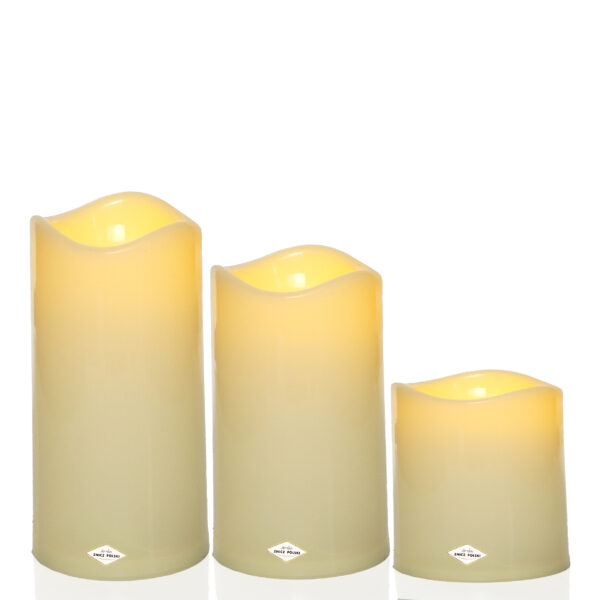 Wkład LED świeca ecru 7,5cm, 11,5cm lub 15cm średnica 7,5cm